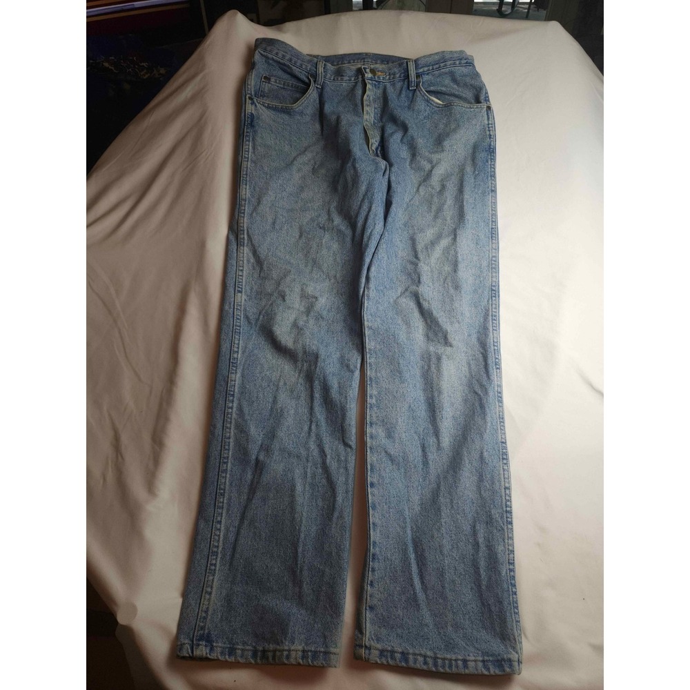 Wrangler Mens Regular Fit Light Wash Straight Leg Denim Jeans 38x32